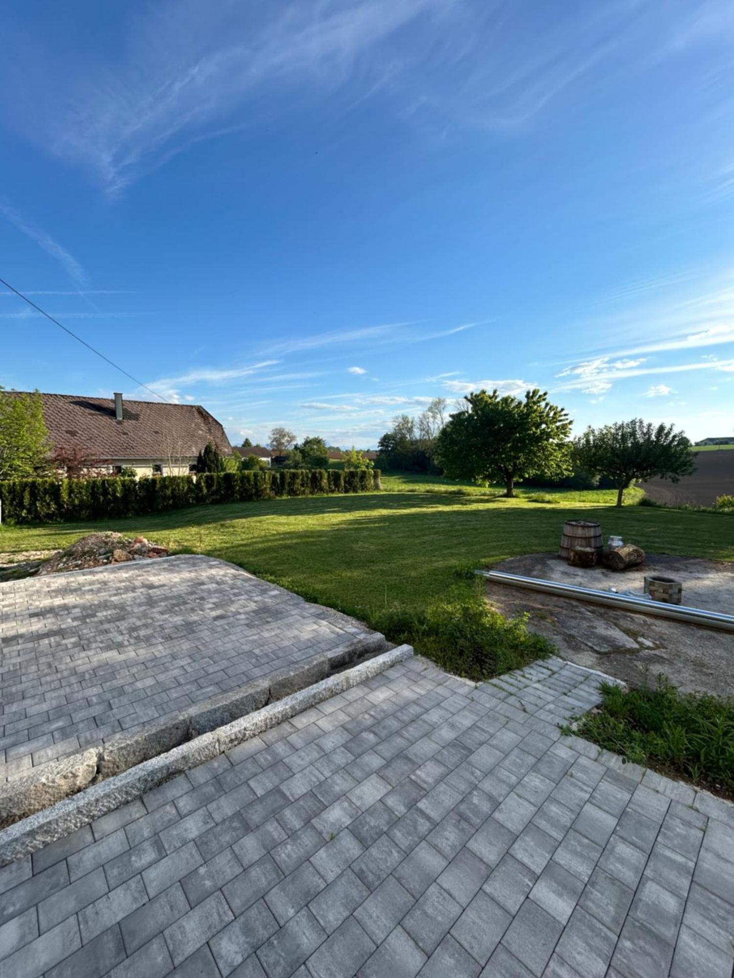 Babsi Appartments- leben am Land Wels Bagian luar foto